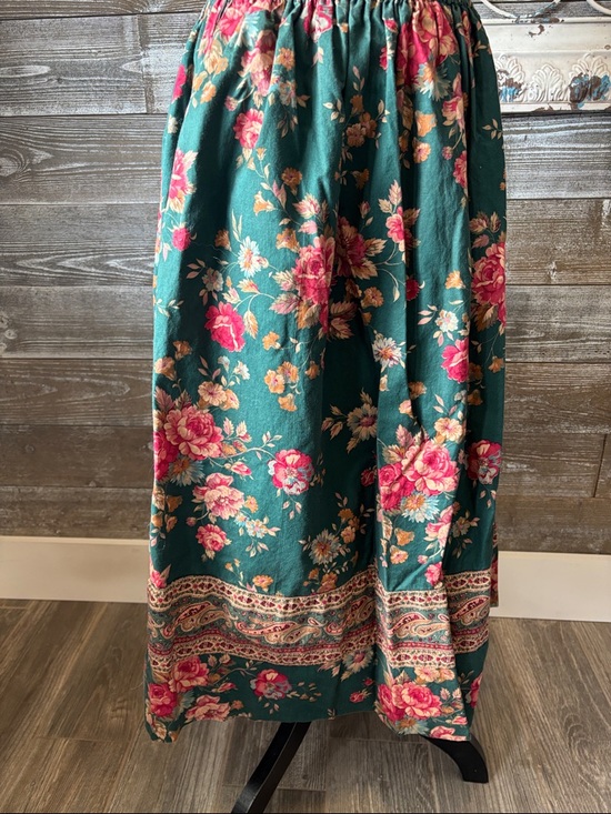 Vera Bradley Dresses & Skirts - Vera Bradley Vintage (Size S/M/L) Teal Maxi Skirt with Pink Rose Print